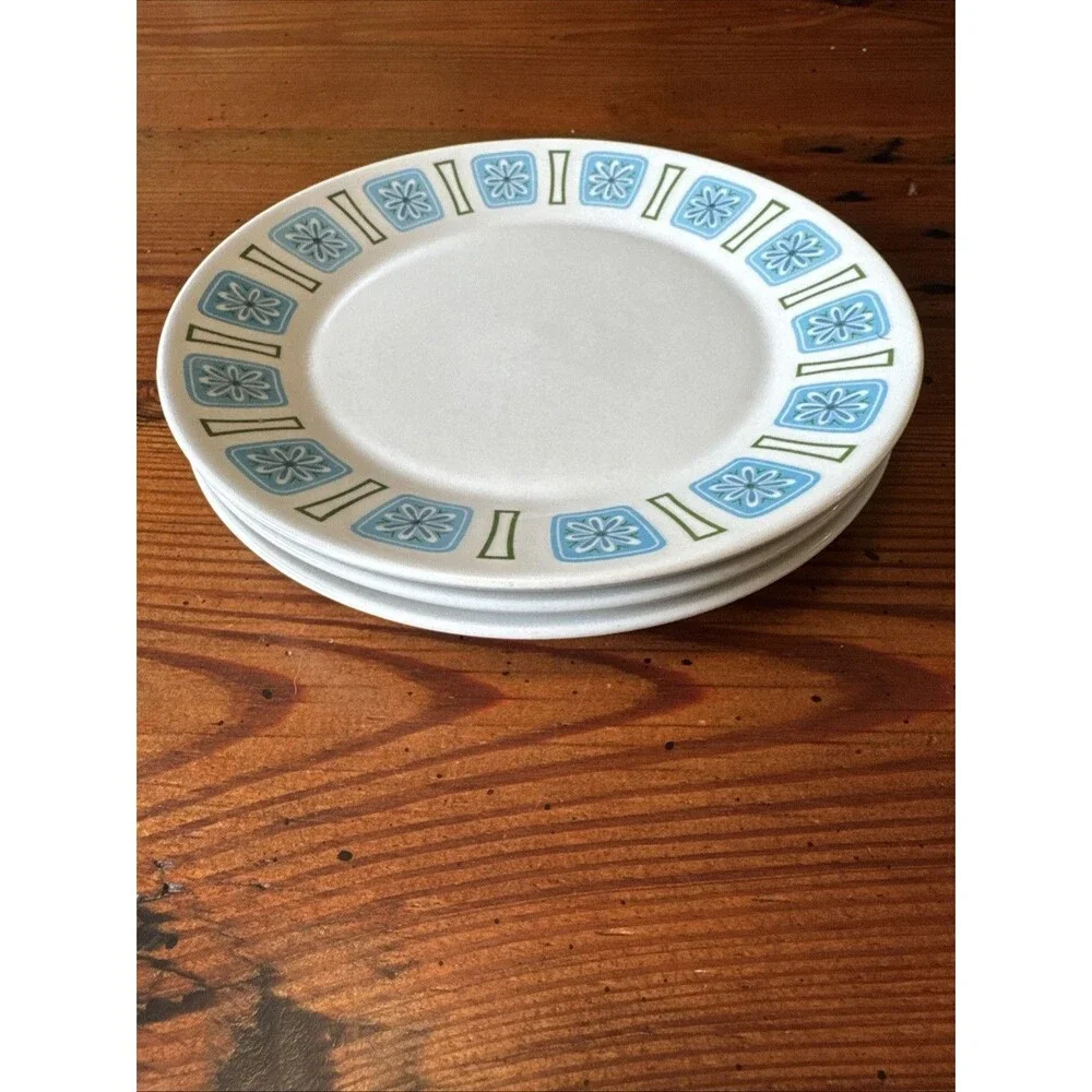 3 Vintage MCM Style House Finlandia Ironstone Nordic Bread /Dessert Plates 7.5”